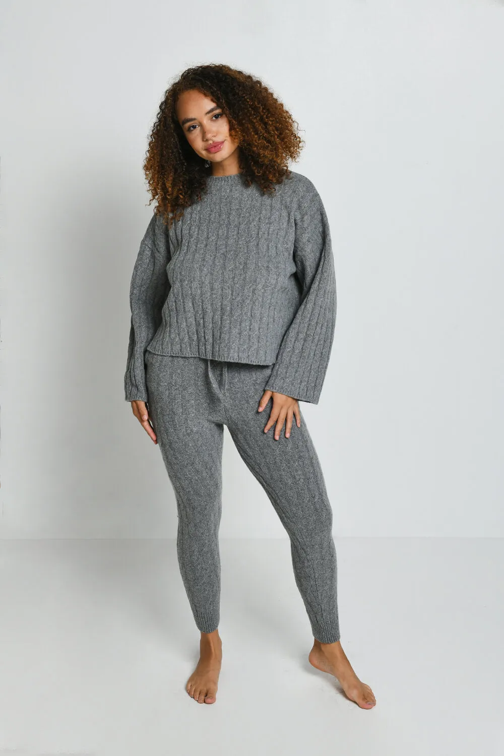 Cable Knit Jumper - Grey