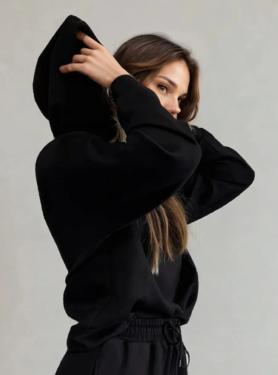 Carmen Luxeflow Hoodie | Black