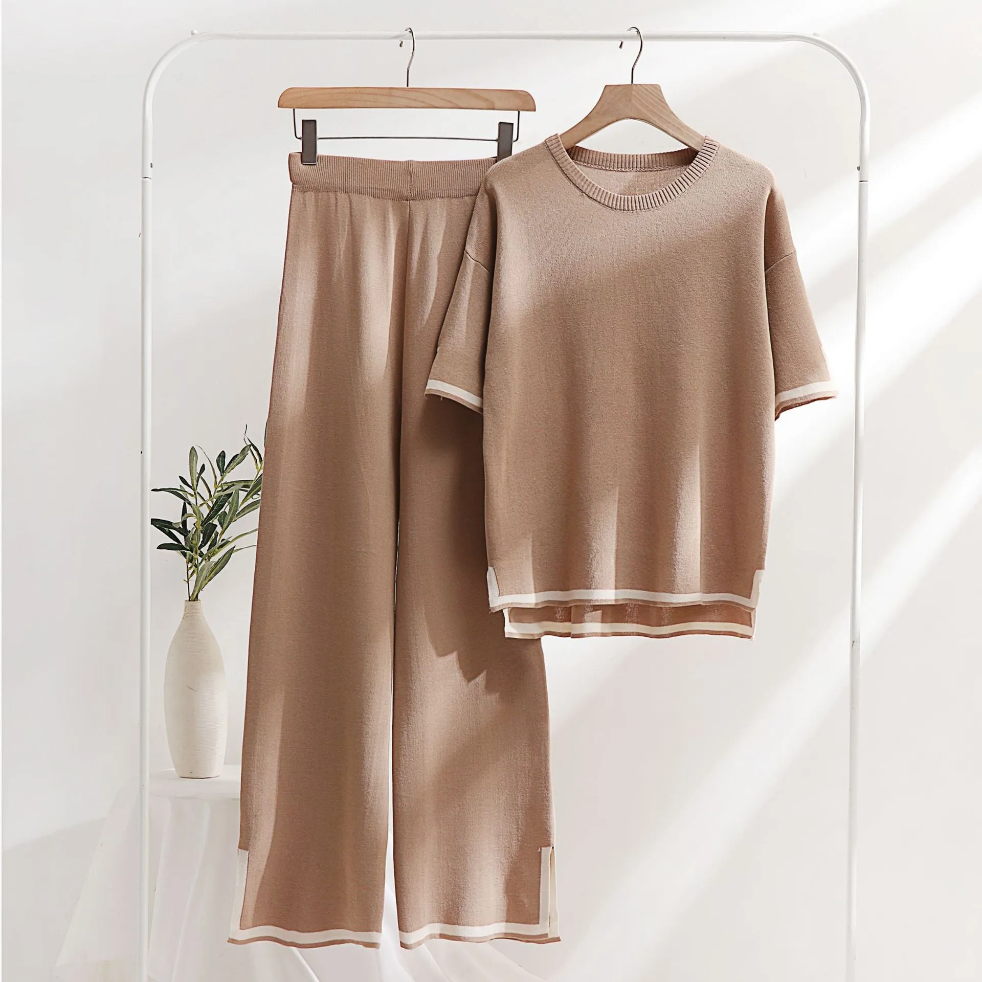 Classic Style Ice Silk Knitting Suit Two-piece Set