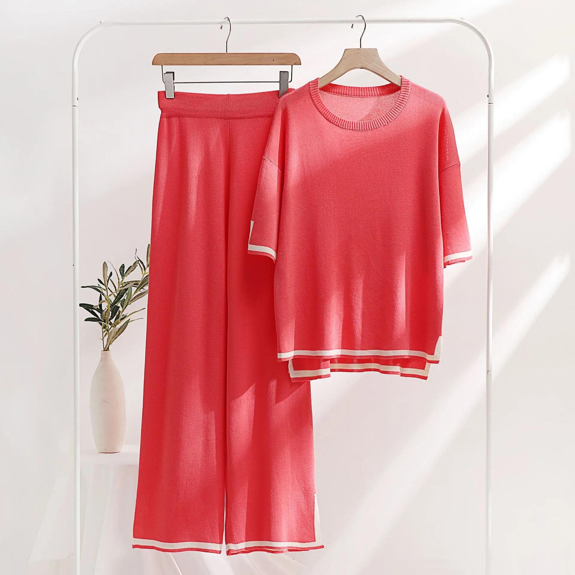 Classic Style Ice Silk Knitting Suit Two-piece Set