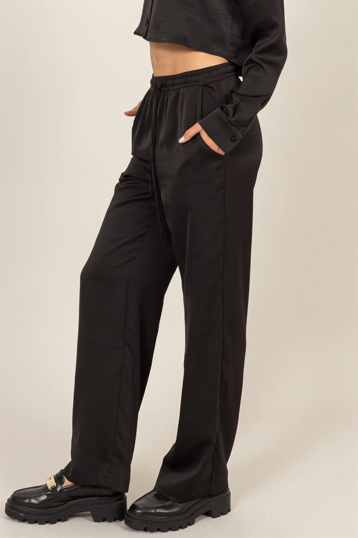 DZ24F305-RELAXED DRAWSTRING WAIST PANTS