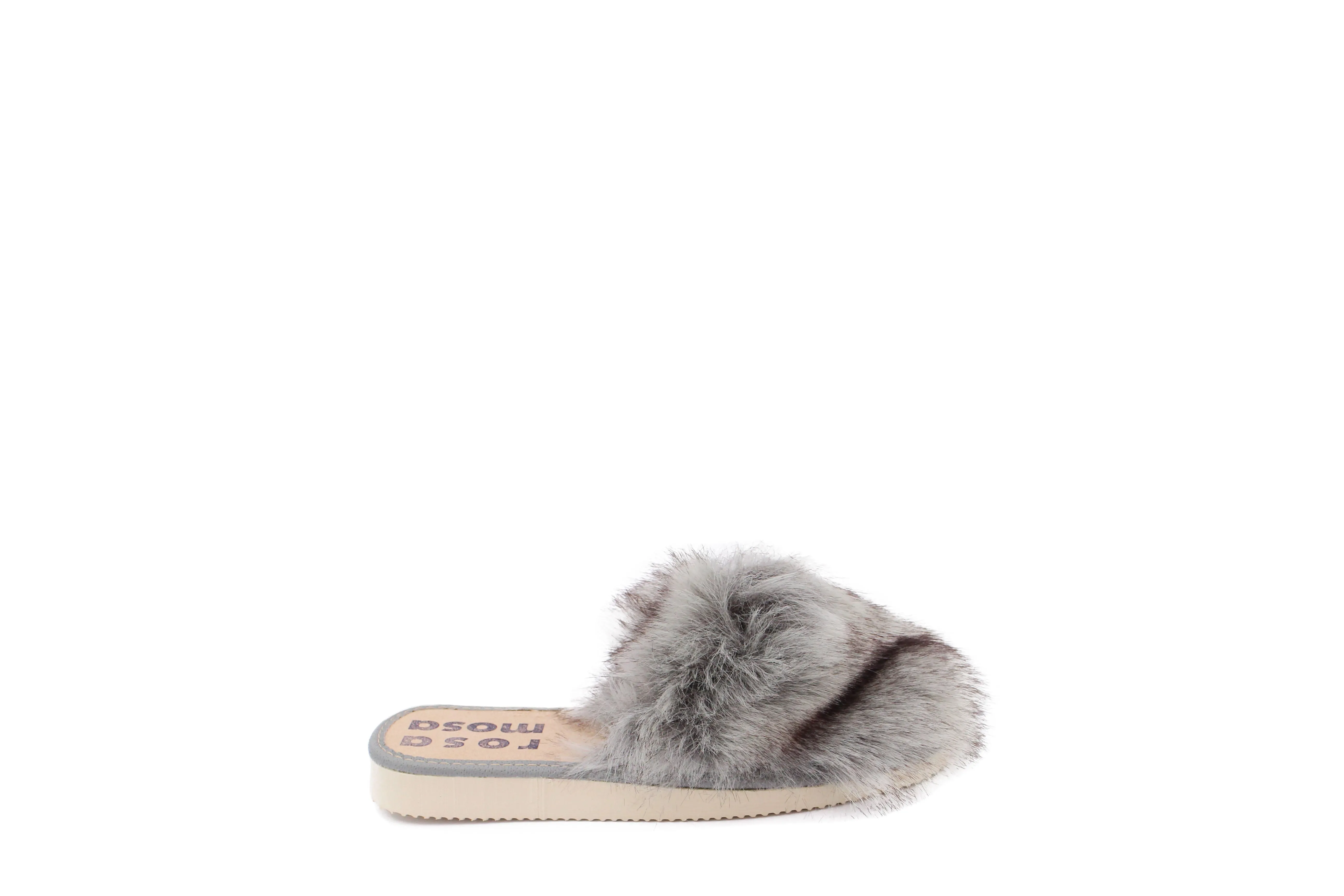 Faux fur SLIPPERS   Silver