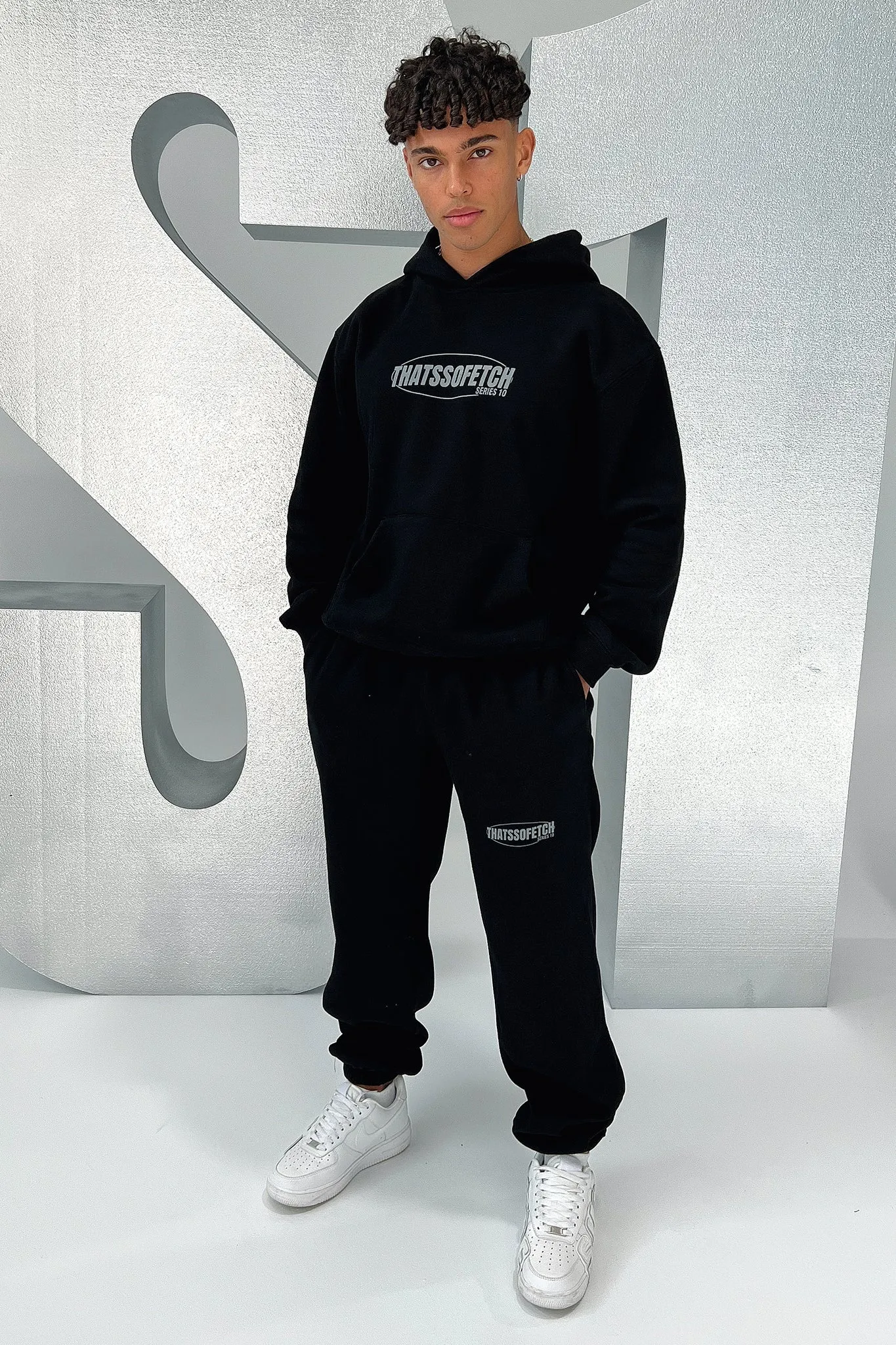 Series 10 Sweatpants - Black