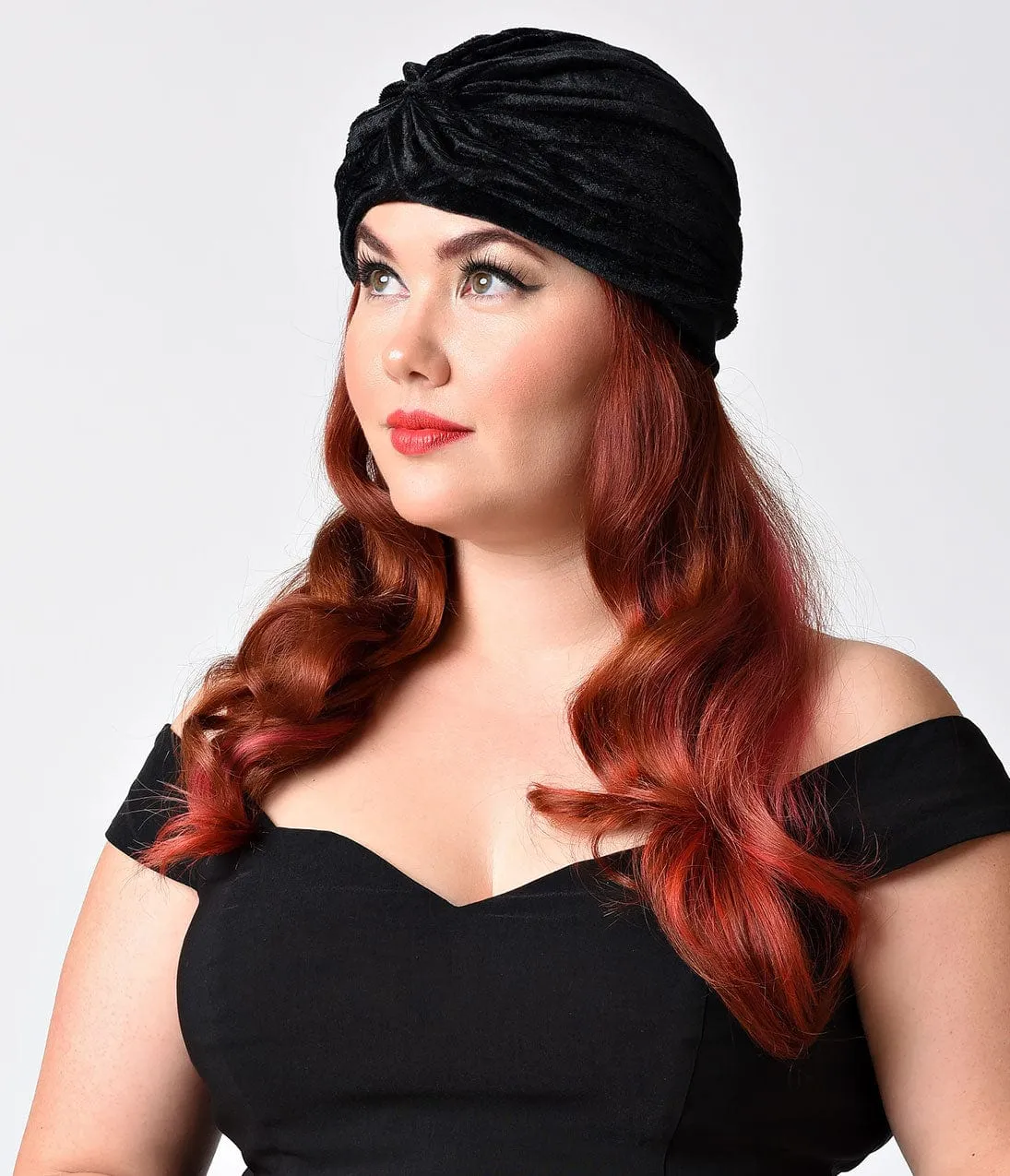 Vintage Style Black Velvet Knotted Turban